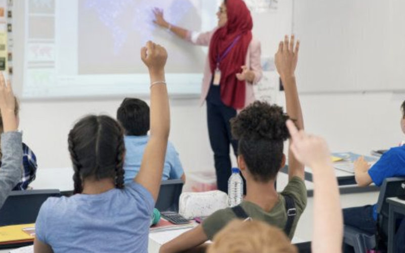 Photo of Muslim female teachers allowed to wear hijab in schools