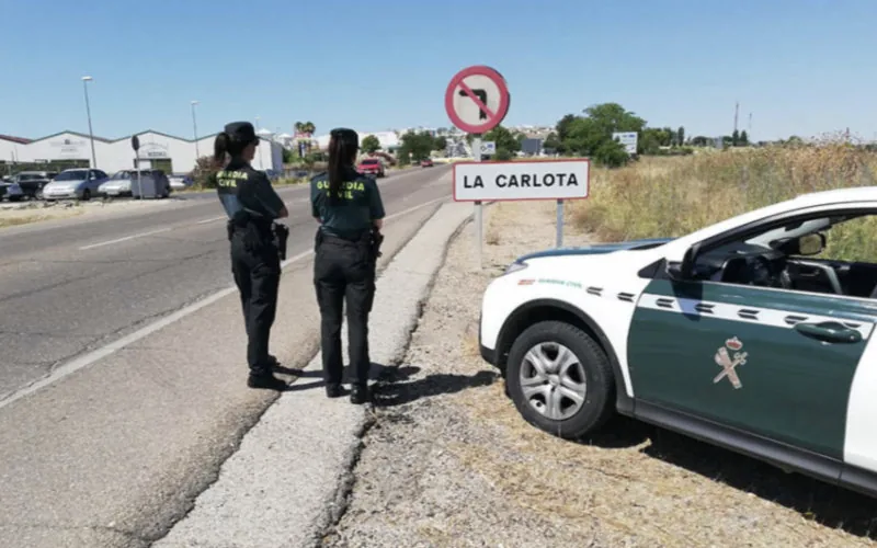 Hallan a un menor debajo de un camión marroquí en España