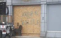 « Arabe = voleur » : un tag raciste choque Jette (Belgique)