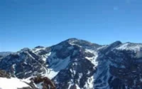 Une mamy anglaise veut escalader le Toubkal