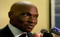Abdoulaye Wade en escale à Casablanca