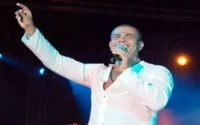 Après 16 ans d'absence, Amr Diab revient au Maroc
