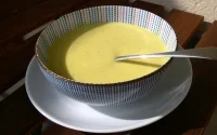 Soupe au chou-fleur et à la crème 