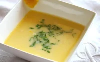 Soupe glacée au citron