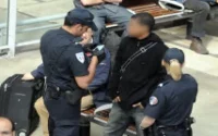 Contrôles au faciès en France, les policiers porteront des matricules