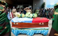 Photos : l'ONUCI rend un hommage aux trois soldats marocains décédés