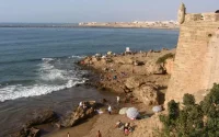 Deux nudistes arrêtés sur une plage à Rabat