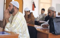 La France forme ses imams au Maroc (vidéo)
