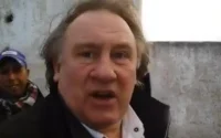 Vidéo : Gérard Depardieu s'installe au Maroc avec sa femme et s'achète une vache