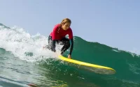 Une initiation au surf à Essaouira ? (vidéo)