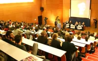 1000 bourses universitaires accordées annuellement à des MRE