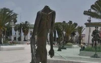 Une statue de la place Mohammed V à Casablanca "décapitée" (photos)