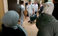 France : un médecin suspendu six mois pour islamophobie