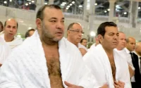 Le roi Mohammed VI à la Mecque pour la Omra