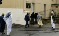 France : une attaque vise la mosquée de Brest, l'imam blessé