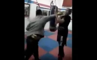 Maroc : un professeur de kick-boxing se déchaîne sur son élève (vidéo)