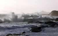 Rabat : deux amoureux se font avaler par des vagues monstrueuses