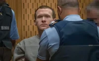 Procès du tueur des mosquées de Christchurch : l'accusé surprend le public