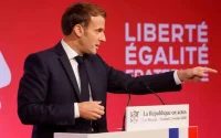 De hauts responsables musulmans mettent en garde Emmanuel Macron