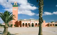 Le Maroc construit une grande mosquée à Guerguerat