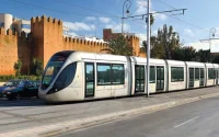 Maroc : refusée à l'hôpital, une femme accouche dans un tramway