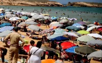 Maroc : l'anarchie des loueurs de parasols sur les plages dénoncée