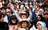Maroc : une manifestante poursuivie après avoir accusé des policiers d'attouchements sexuels