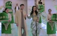 Mariage marocain : quand les traditions dictent le faste (vidéo)