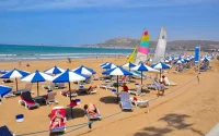 Maroc : appel au boycott des loueurs de parasols sur les plages