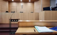 Mariage arrangé et accusations de violence : Le tribunal de Bayonne relaxe un Marocain
