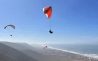 Drame au Maroc : un parapentiste belge succombe à une chute