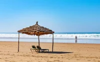 Agadir : la plage fait le ménage pour l'été