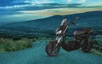 De scooters électriques assemblés au Maroc