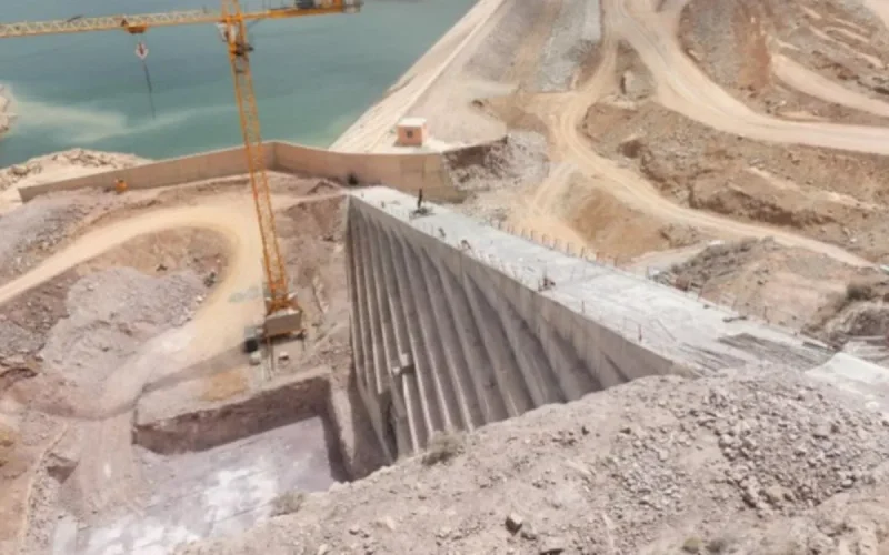 Un chantier de barrage endeuillé par une explosion au Maroc