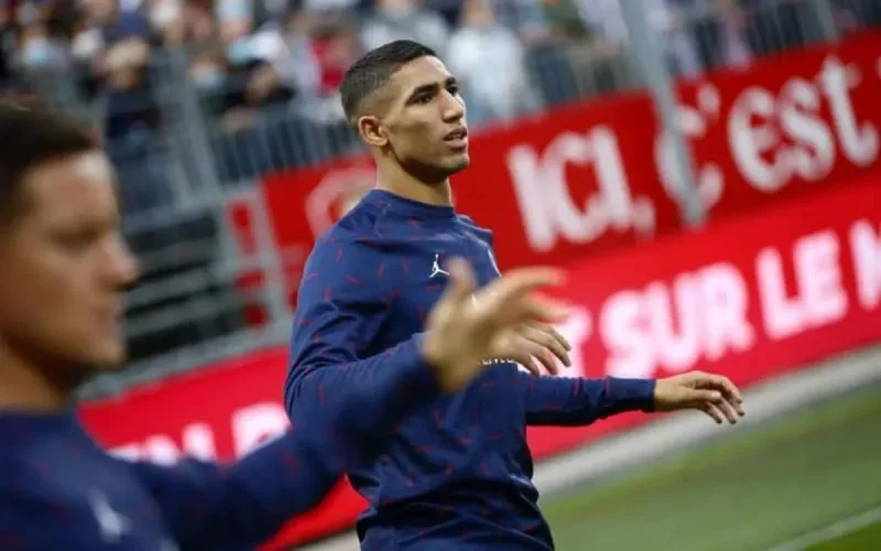 Un Iphone en or pour Achraf Hakimi