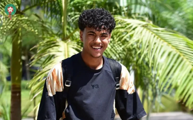 Adam Aznou découvre l'ambiance de l'équipe nationale (vidéo)