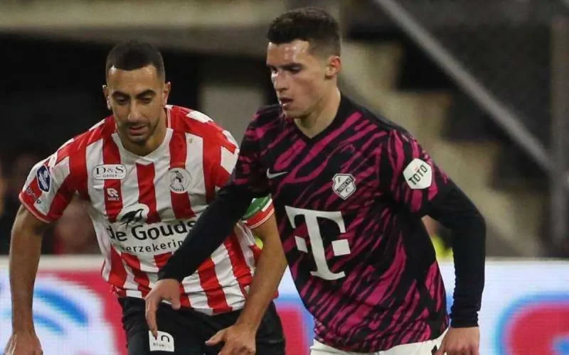 Pays-Bas : Adil Auassar suspendu pour trois matchs