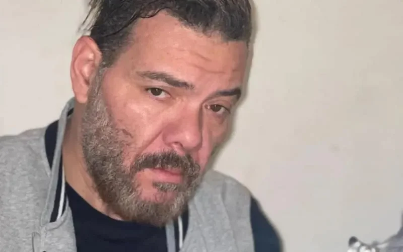 Le chanteur Adil Miloudi escroqué, il perd sa voiture