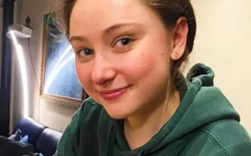 Meurtre de Philippine : un an après, le deuil impossible des parents