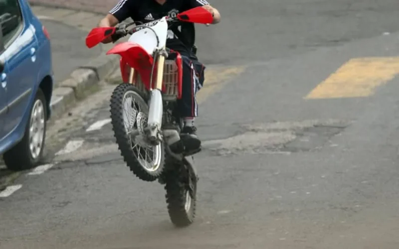 Agadir : arrestation de 34 motards pour conduite dangereuse