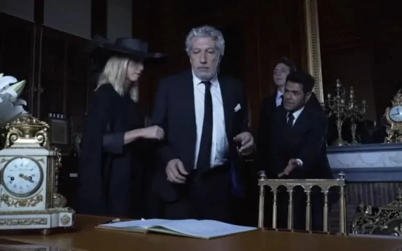 Jamel Debbouze et Alain Chabat parodient la colère de Charles III