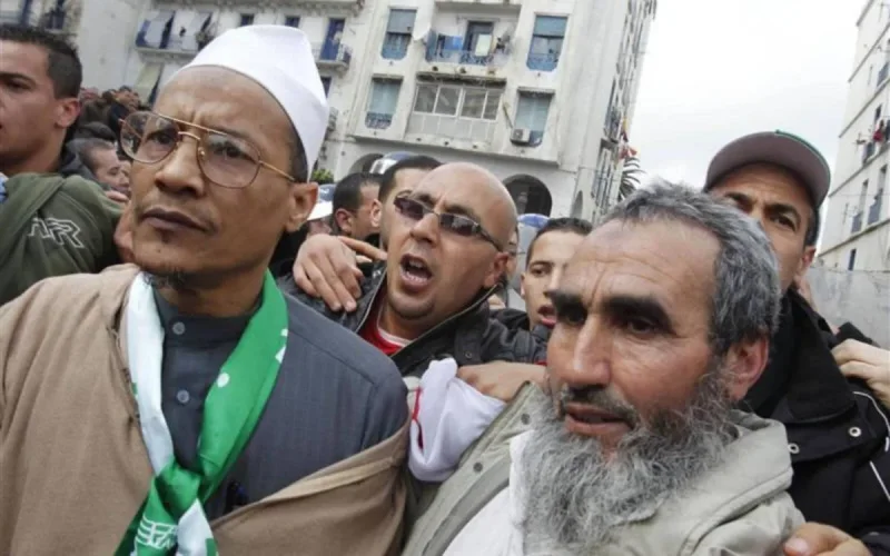 Un leader islamiste algérien arrêté à cause du Sahara marocain 