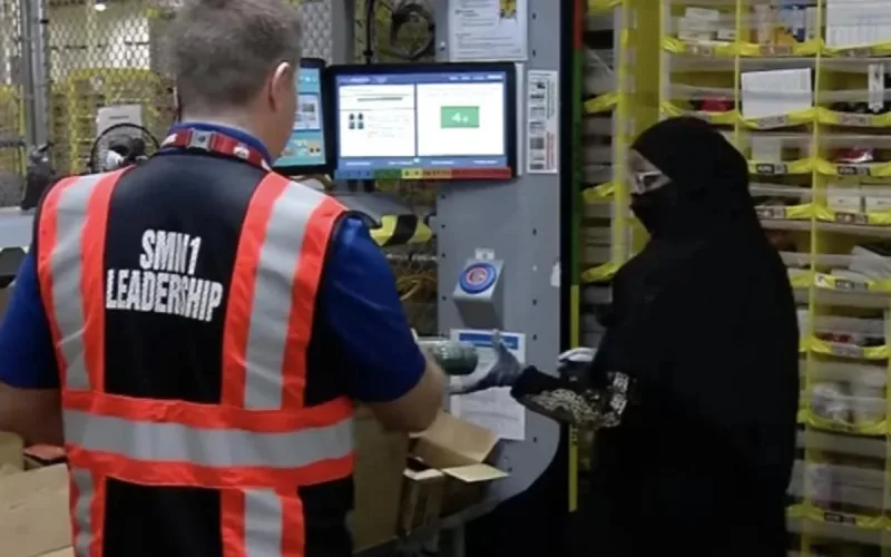 Des hijabs sur mesure pour les employées d'Amazon