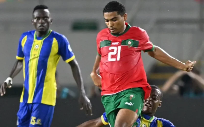 Les supporters marocains soutiennent Amine Adli