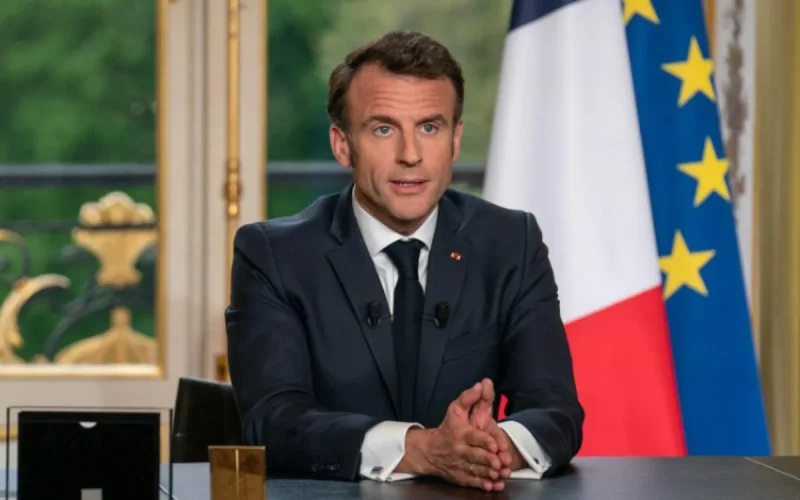 Une lettre particulière d'Amine et de Yasmine à Emmanuel Macron 