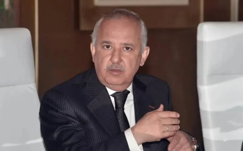 Une plainte contre Anas Sefrioui et sa famille