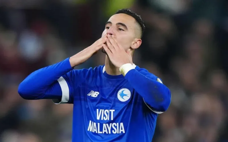 Anwar El Ghazi remporte son procès contre son ancien club