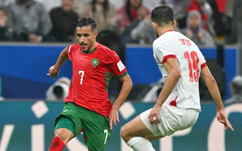 « Wallah, il y a faute » : la réplique virale de l'arbitre suédois lors de la finale Maroc-Jordanie