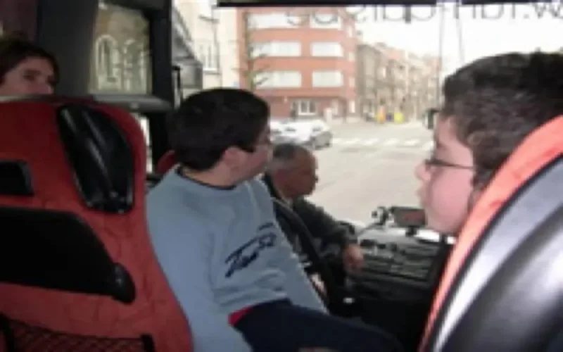 Le "busing" ou comment scolariser les enfants d'immigrées hors des cités