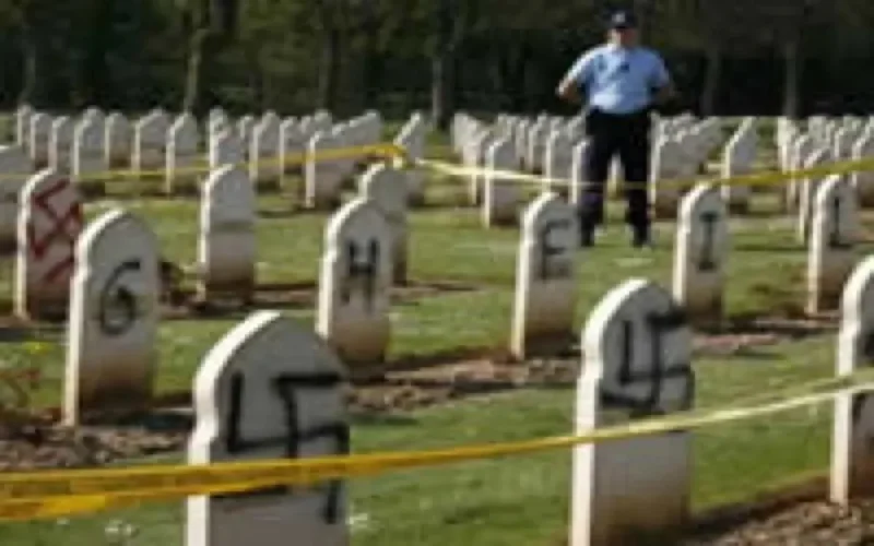 France : Un an ferme pour la profanation des tombes musulmanes